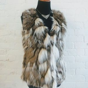 Lovely Marbled Faux Fur Vest, C Luce